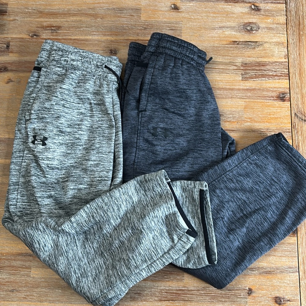 2 Pairs of Under Armour Boy Size YXL Drawstring Pants. Loose Fit.